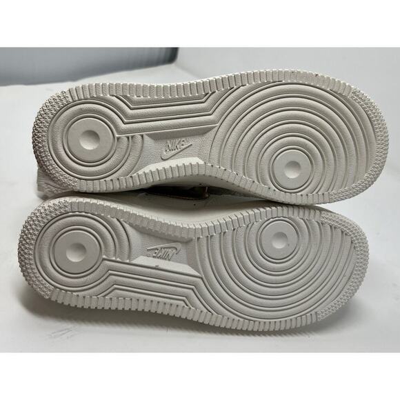 Nike Air Force 1 LV8 GS DH9595-001 Big Kids Sneakers Size 3.5 - Picture 6 of 7